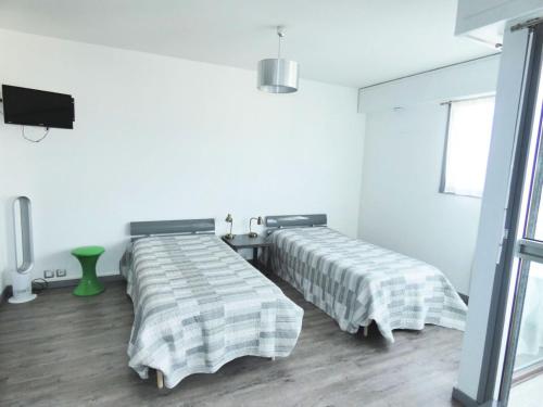 Posteľ alebo postele v izbe v ubytovaní Résidence Le Chateau Durieux 1 - Ravissant petit studio au coeur de la ville ! MAE-1064