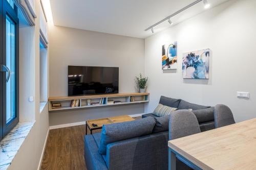 North 21 - Brand New Modern 1BD Apt in Sofia Center by Flat Mаnager