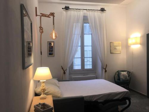 Zdjęcie z galerii obiektu Résidence 7 Rue Saint Michel - GIOTTO - La vie en rose - Gracieux studio avec mezzanine dans le coeur de la rue piétonne Mentonnaise MAE-9034 w Mentonie