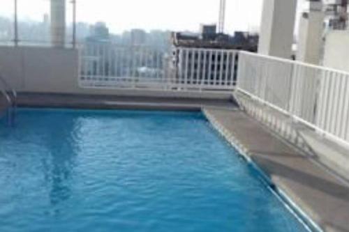 The swimming pool at or close to Excelente Ubicación