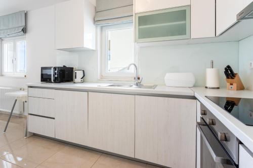 Villa Ana perfect for families with kids and groups,House with heated Pool