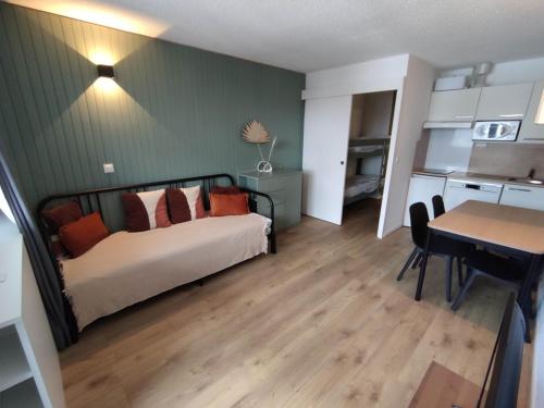Studio Isola 2000, 1 pièce, 4 personnes - FR-1-292-199