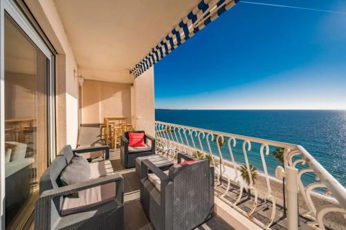 Wonderful 2 bedroom apartment with sea view