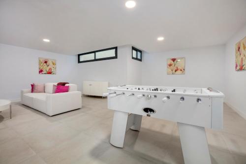 The White House Marbella
