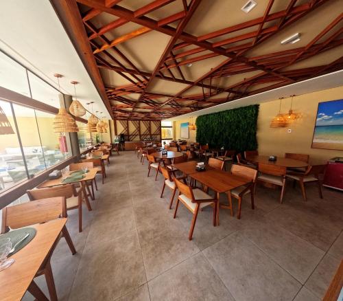 Restaurace v ubytování Makia Beach Experience B-002 Térreo Muro Alto Porto Galinhas