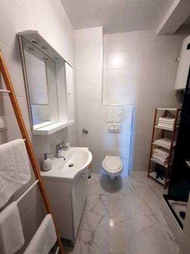 Apartments by the sea Barbat, Rab - 22251