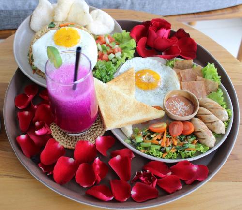 Φαγητό σε αυτό το ξενοδοχείο ή κάπου εκεί κοντά