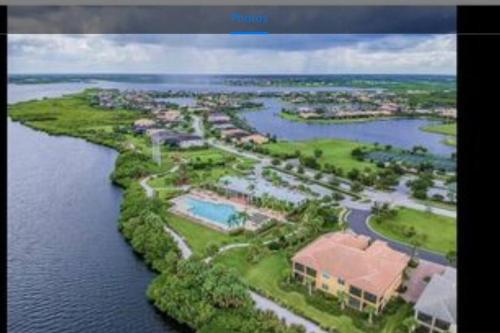 Φωτογραφία από το άλμπουμ του Newer 3/2.5 Tidewater Preserve House σε Bradenton