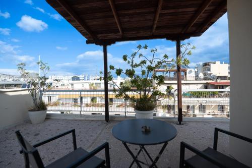 Studio with panoramic Athens view