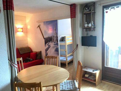 Résidence Serac - SER201 - APPARTEMENT 4 PERSONNES, SECTEUR 1700M MAE-9164