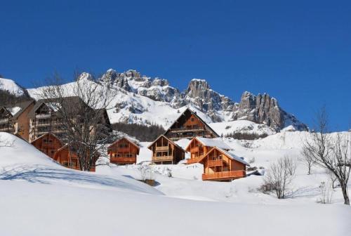 Chalets Des Aiguilles - Chalets pour 8 Personnes 674