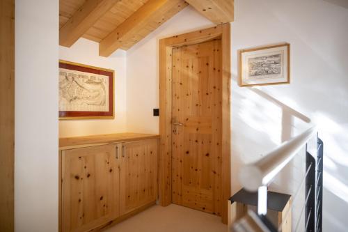 Galería fotográfica de Chasa Costa dad Archas Maisonette Wohnung en Scuol