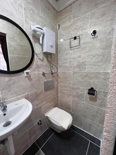 A bathroom at Boutique Central Taksim