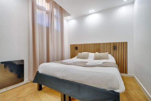 Ένα ή περισσότερα κρεβάτια σε δωμάτιο στο Welcome to Amor & Spa