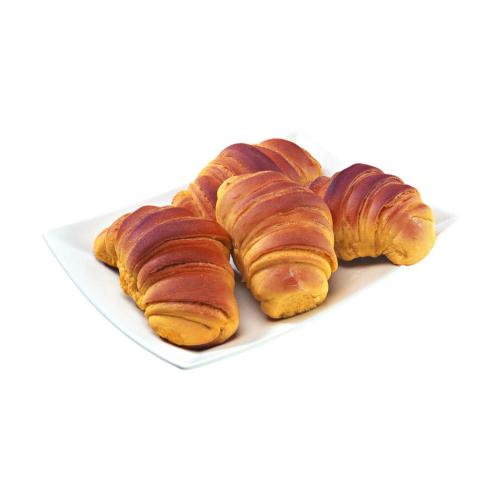 een bord croissants op een witte plaat bij Casas de Gondarem by the Douro Valley in Raiva