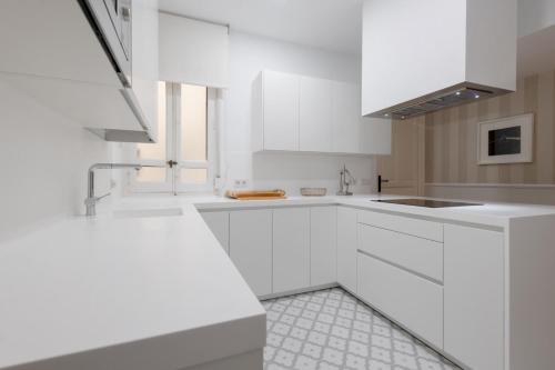 Puerta de Alcalá - Exclusive apt. 130m2 2D 2.5B
