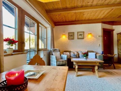 Gallery image of Haus Annemarie in Oberndorf in Tirol