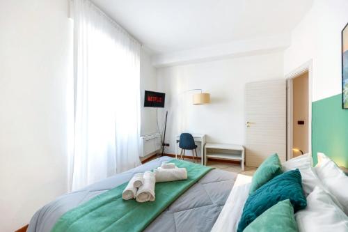 CityLife Apartment- Metro Access - 2 Bedrooms