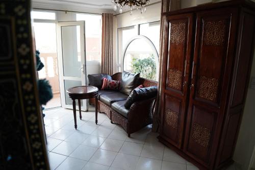 Zona de estar de Surf appartement tamraght 2