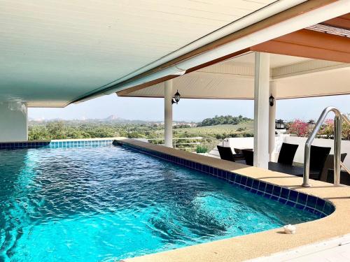 Bazén v ubytování SeaRidge Hua Hin Resort & Poolvilla nebo v jeho okolí