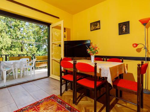 Fotografia z galérie ubytovania Holiday Home Kiwi by Interhome v destinácii Balatonalmádi