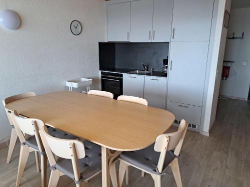 Apartment Flache 401 by Interhome