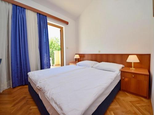 Apartment Meridiana-1 by Interhome