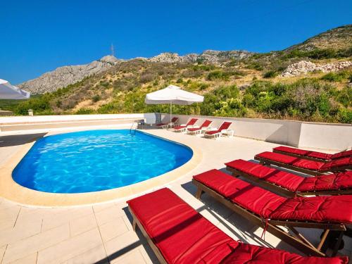Apartment Meridiana-2 by Interhome
