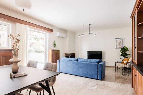 Faliro Sunlit 3BR Apartment by UPSTREET