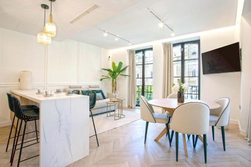 Genteel Home Chicarreros