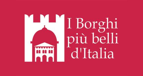 Sijil, anugerah, tanda atau dokumen lain yang dipamerkan di Villa Cristina Suite