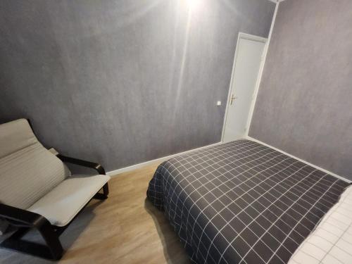 En eller flere senger på et rom på Daora Lisbon Apartments & Hostel