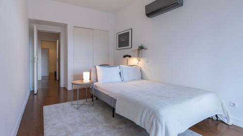Classy 3BDR Property by LovelyStay