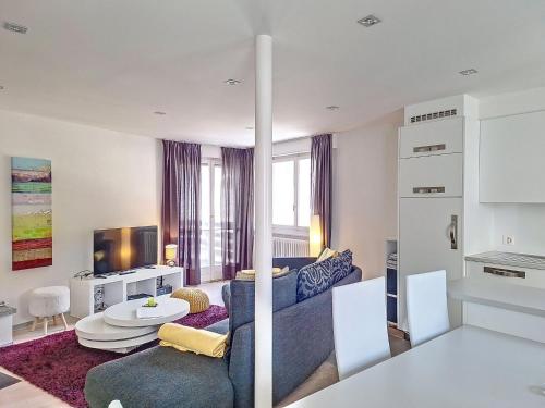 Apartment Violettes-Vacances B Apt- 429 by Interhome