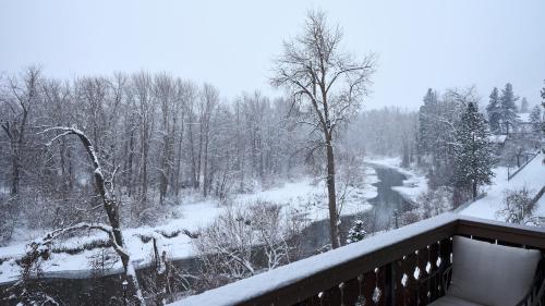 Obertal Inn im Winter