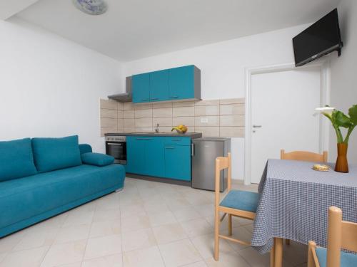 Apartment Vero-1 by Interhome