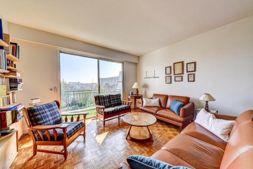 Appartement calme vue Tour Eiffel