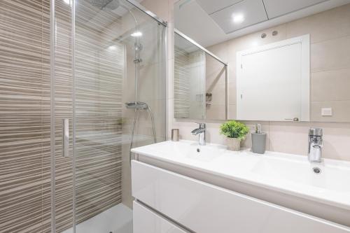 Torre Sakura 9-B Apartment Poniente Beach