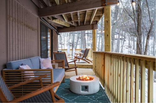 Gallery image of 25% off~Theater~Hot Tub~Solitude Slopes in McGaheysville