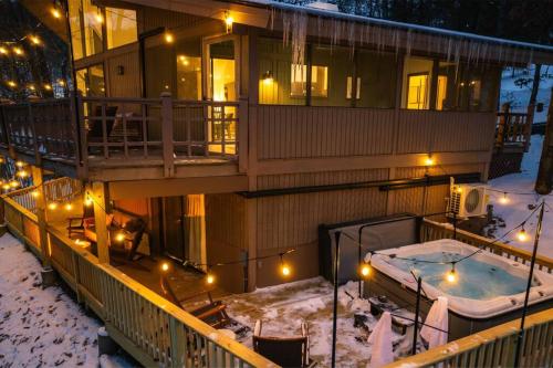 Gallery image of 25% off~Theater~Hot Tub~Solitude Slopes in McGaheysville