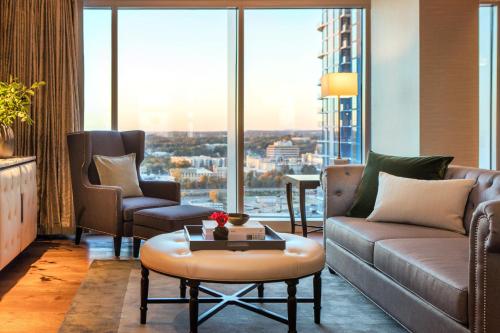 Posezení v ubytování Kimpton Tryon Park Hotel by IHG