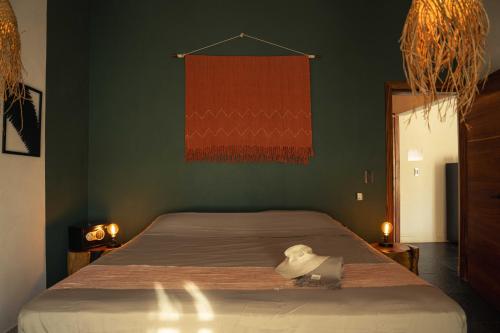 Postel nebo postele na pokoji v ubytování Casa MexiBali, Suite Mexi