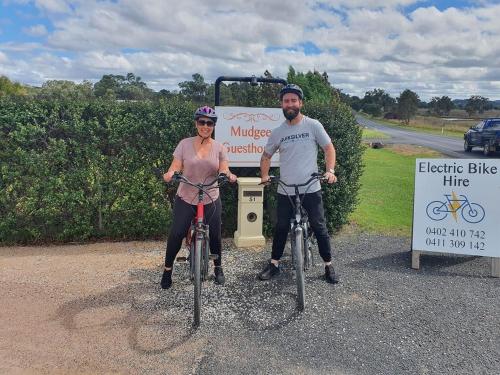 Mudgee Guesthouseの敷地内または近くで楽しめるサイクリング