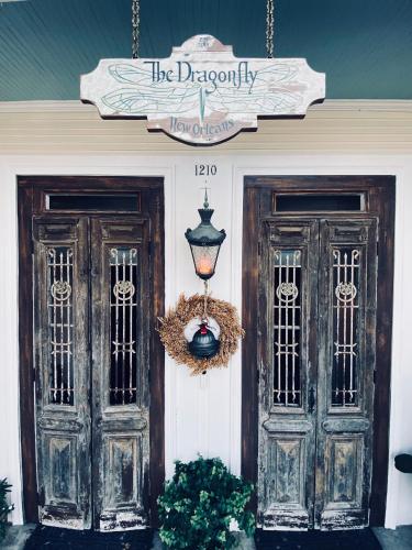 Muka bangunan atau pintu masuk The Dragonfly Treme Guest House