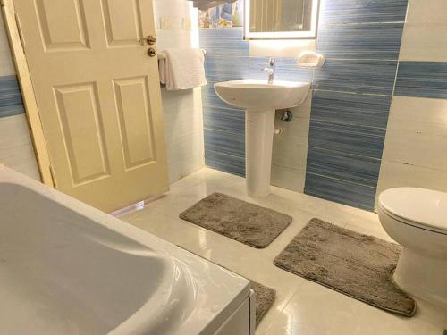 Koupelna v ubytování Luxury house in cairo with a view