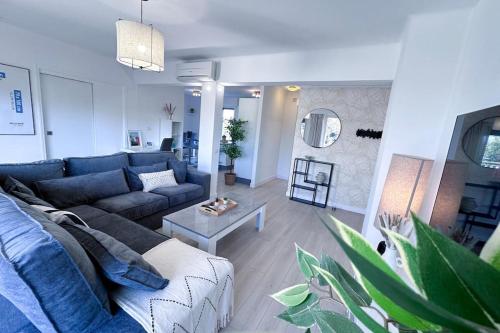 LAVERNE - Stunning Sea View T3 with South-Facing Terrace