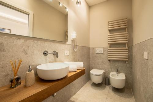 Koupelna v ubytování Be Your Home - Riviera Suites