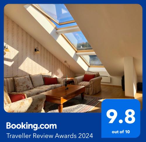 LUXURY PENTHOUSE WITH A LAVISH SPA and 2 en-suite bedrooms