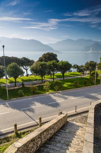Penthouse Federico with lake view - Residenza Silvana