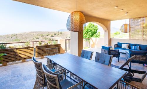 Newly Renovated Apartment with Amazing View
